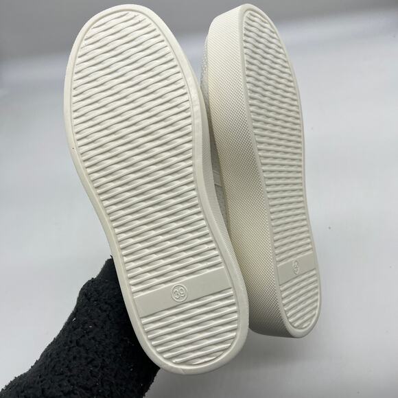 Sneakers Trendy Mesh Loafers Breathable Slip on Shoes White Size 8US / 39CN - Picture 7 of 15